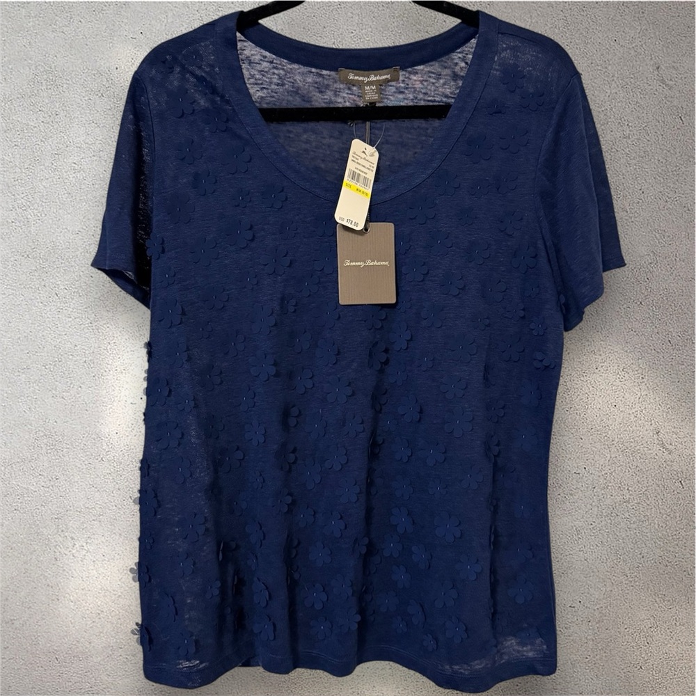 NWT Women's Tommy Bahama Linnea Jersey Flower Embellished Tee 100% Linen Medium